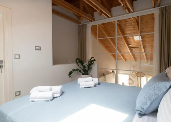 شقة Sunrise Loft بيلوس